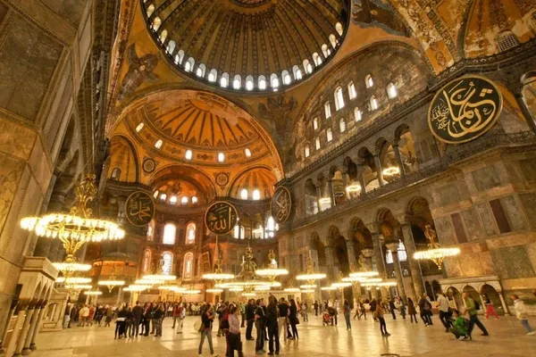 ayasofya-i-kebir-cami-i-serifindeki-levhalarin-sifresi-1612743588766.jpg Ayasofya'da levhalar ne anlama geliyor? İşte merak edilen o sorunun yanıtı... - 5