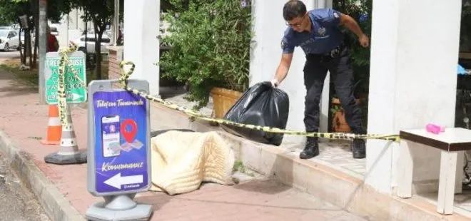 Antalya’da dehşete düşüren olay! Yarı çıplak halde cesedi bulundu | Üzerine yorgan örtüp...