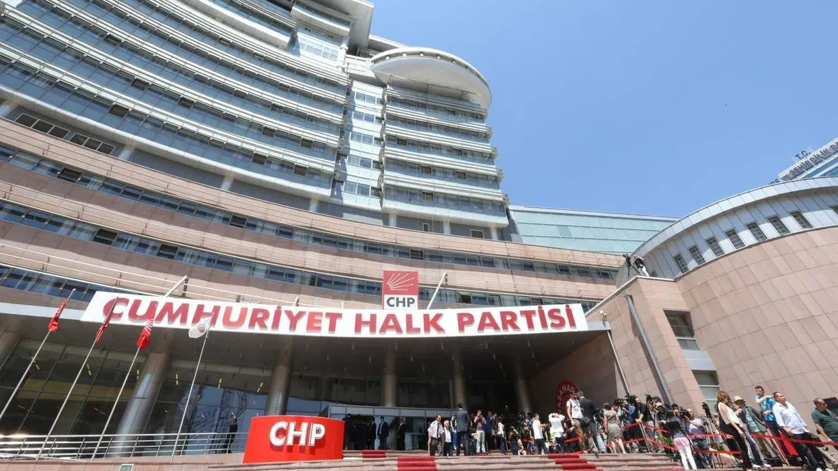 CHP'de PM savaşları! Özgür Özel’e karşı liste hazırlığı