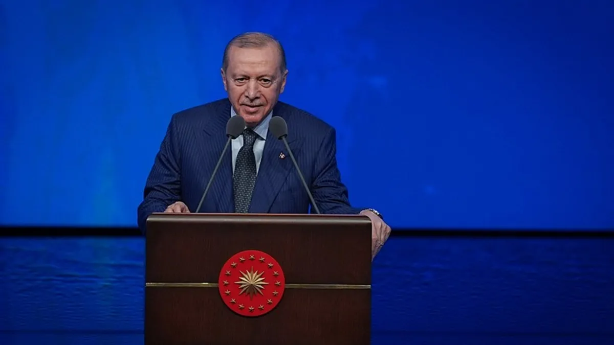 Başkan Erdoğan'dan Özel ve Yavaş'a eleştiri: Beceriksizler korosu Ankara'yı susuzluğa mahkum etti