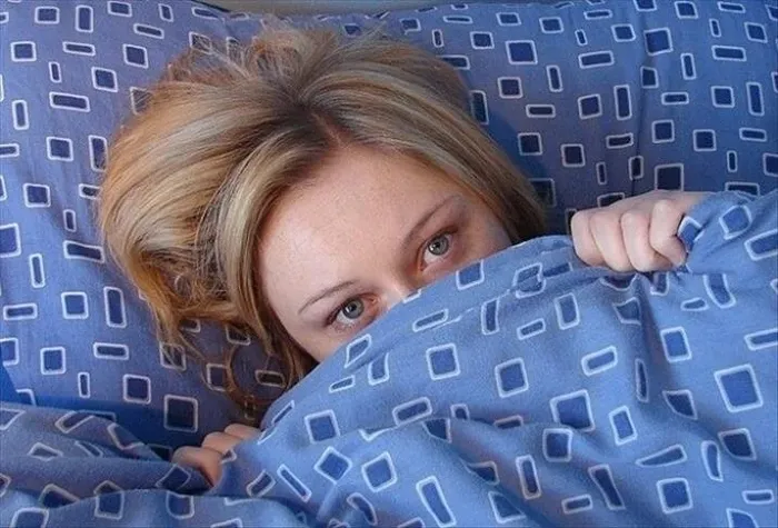 Uzmanı açıkladı: Uyurken bu kıyafetleri giymek sağlığa zarar veriyor!