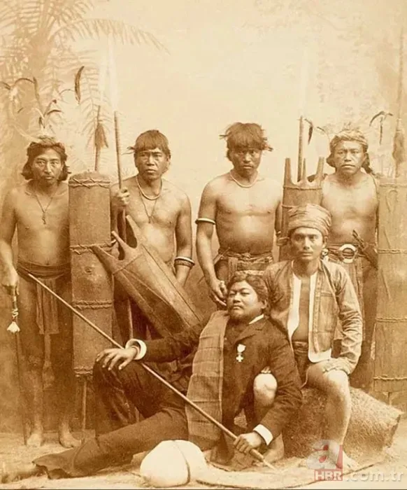 Sözde medeniyetin gerçek yüzü! Avrupa’nın utanç tarihi: Hayvanat bahçelerinde insan kafesleri 1