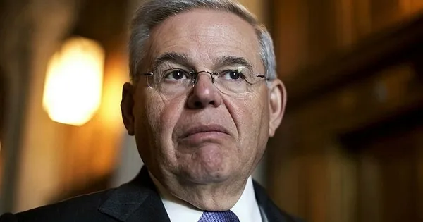 Başkan Erdoğan’ı hedef alan Yunan asıllı ABD senatörü Menendez’e sert tepki! FETÖ sufle veriyor