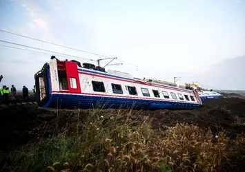 Tekirdağ'da yolcu treni faciası