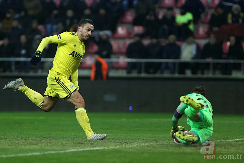 Ersun Yanal'dan önemli değişiklik! İşte Fenerbahçe-Kayserispor maçı ilk 11'i 16