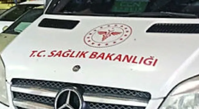 adanada-kisitlamada-uzerine-saglik-bakanligi-yazdirdigi-minibusuyle-yolcu-tasirken-yakalandi-1621587993525.jpg Adana’da kısıtlamada üzerine 'Sağlık Bakanlığı’ yazdırdığı minibüsüyle yolcu taşırken yakalandı - 2