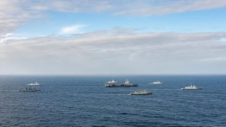 Son dakika: Türk ve Yunan savaş gemileri Akdeniz’in ortasında karşı karşıya!
