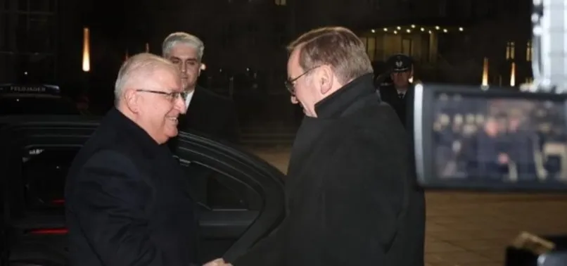 Bakan Güler Alman mevkidaşı ile bir araya geldi!