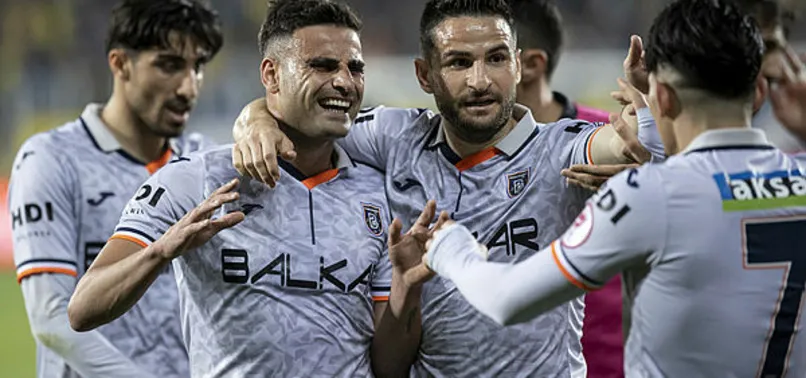 Başakşehir'den geçit yok! ZTK finalinde Fenerbahçe'nin rakibi oldu! Ankaragücü 2-2 Başakşehir (MAÇ SONUCU).