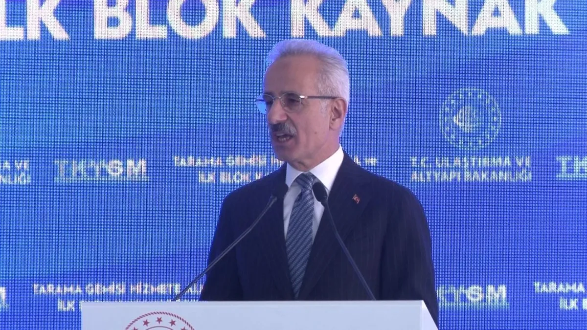 Bakan Uraloğlu açıkladı: Türkiye denizcilikte liderler ligine girmeye hazırlanıyor