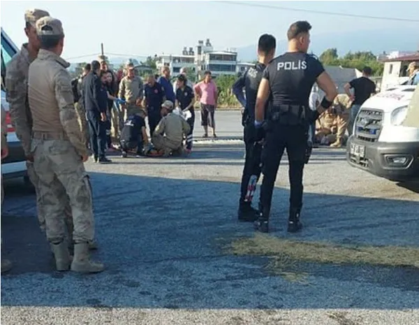 hatayda-tirla-askeri-arac-carpisti-10-yarali-1690905817223.jpg Hatay'da askeri araç tıra çarptı: 10 yaralı - 1