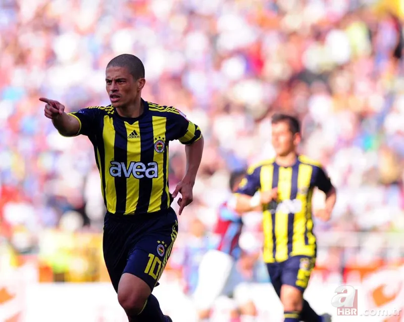 Alex'e jübile! İşte efsane maçın kadrosu 15