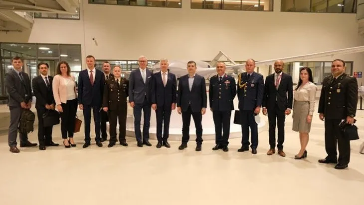 Letonya Türkiye'nin yerli ve milli hamlelerine hayran kaldı! Cezeri ilgi odağı oldu
