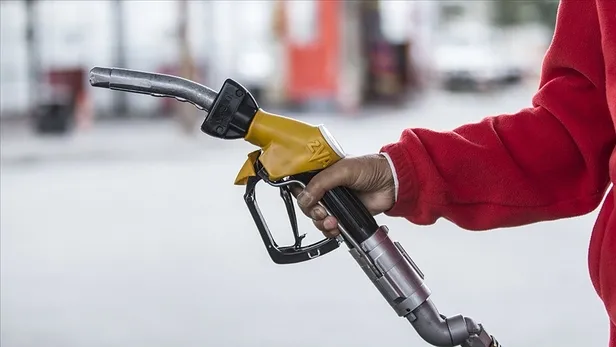 benzine-indirim-gelecek-mi-10-agustos-carsamba-gunu-benzine-indirim-var-mi-istanbul-ankara-izmir-benzin-fiyatl-1660054073934.jpg Benzine indirim gelecek mi? 10 Ağustos Çarşamba günü benzine indirim var mı? İstanbul, Ankara, İzmir benzin fiyatları ne kadar? - 5