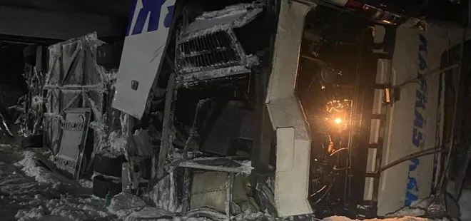 Erzurum'da yolcu otobüsü devrildi! Çok sayıda yararlı var