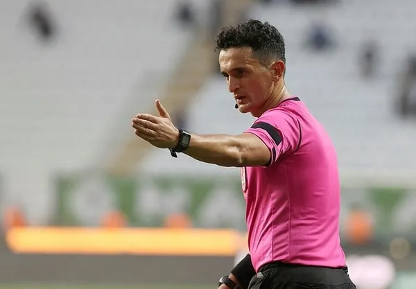 erkan-ozdamar-kimdir-kac-yasinda-erkan-ozdamar-hangi-maclari-yonetti-1636029464771.jpg Erkan Özdamar kimdir, kaç yaşında? Erkan Özdamar hangi maçları yönetti? - 1