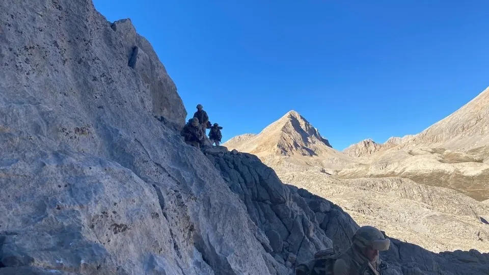 Tunceli'de terör örgütü PKK'ya yönelik Eren Abluka Sonbahar Kış-4 operasyonu başlatıldı