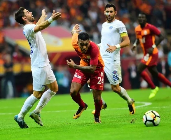 FIFA, Galatasaray’ın genç yıldızı Garry Rodrigues’i konuşuyor
