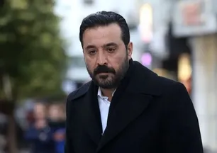 Ünlü oyuncu duyurdu! Kurtlar Vadisi'nin Muro'su Mustafa Üstündağ yeniden baba oldu