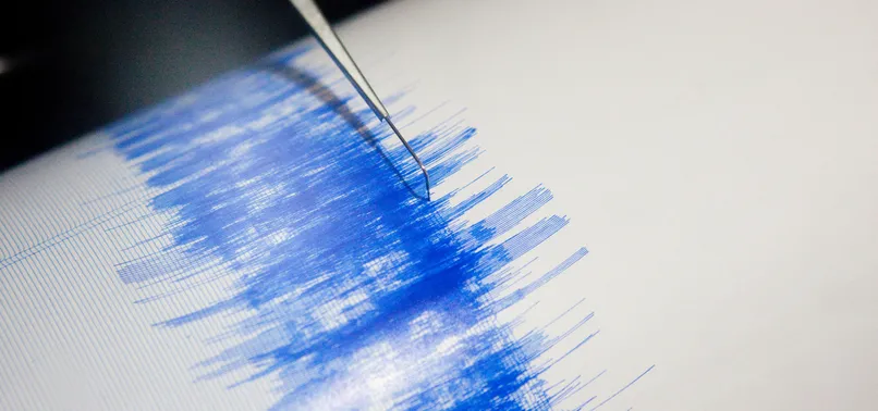 Ege Denizi’nde 4,8’lik deprem! Çanakkale’den hissedildi