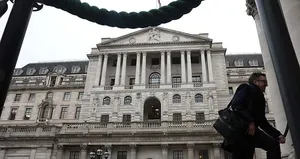 İngiltere’de faiz kararı! Yine indirime gittiler