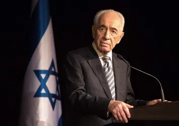 Erdoğan’ın azarladığı Şimon Peres öldü