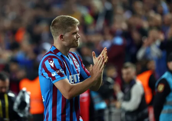 Son dakika | Trabzonspor'da ayrılık! Andreas Cornelius Kopenhag'a transfer oldu - 5