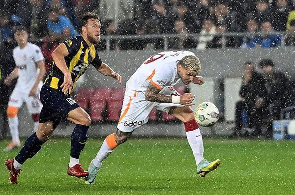 Galatasaray 2022-2023 sezonunun şampiyonu oldu | Başkan Erdoğan’dan Aslan’a tebrik