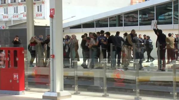 Almanya Cumhurbaşkanı Steinmeier İstanbul’a geldi | Steinmeier’a Filistin protestosu