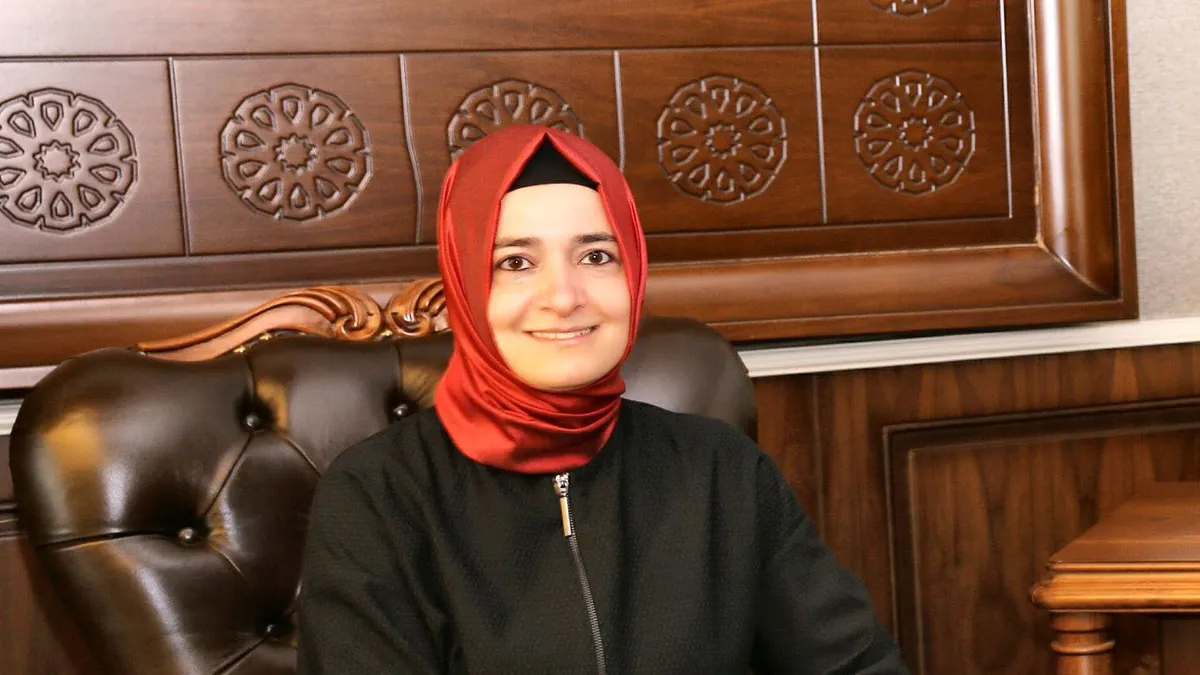 AK Partili Eyyüp Kadir İnan'dan A Haber'de fon soruşturması mesajı: Betül Sayan Kaya partimizin üyesi değil