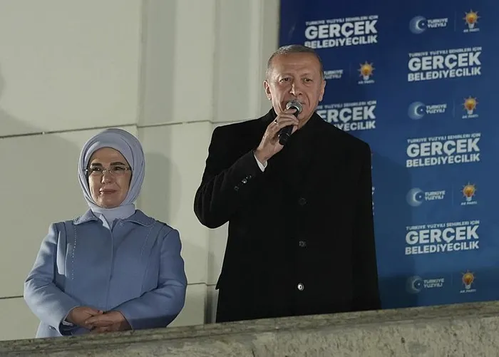 baskan-recep-tayyip-erdogandan-yerel-secim-mesaji-31-mart-bir-bitis-degil-donum-noktasidir-1711925898992.jpeg Başkan Recep Tayyip Erdoğan'dan yerel seçim mesajı: 31 Mart bir bitiş değil dönüm noktasıdır - 6
