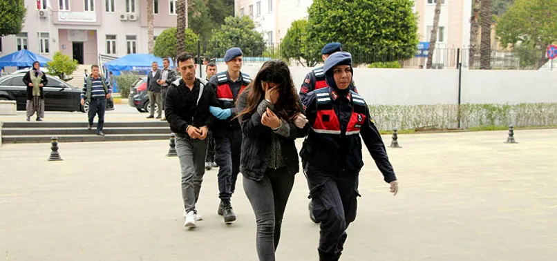 Antalya'da dehşete düşüren olay! Başına taşla vurup yağmaladılar