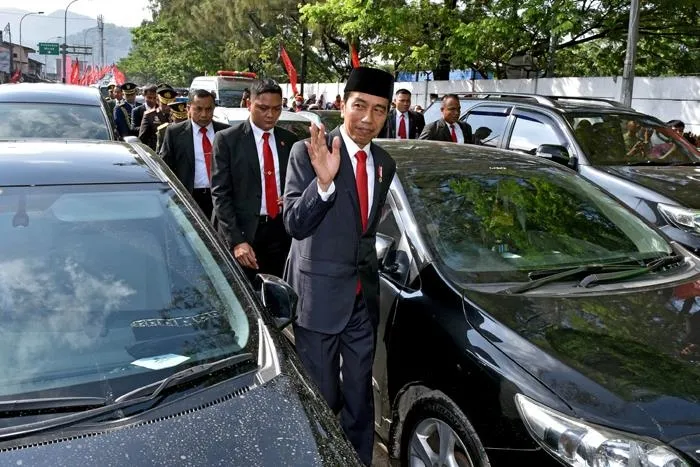 Endonezya Devlet Başkanı Joko Widodo'ya trafik şoku! - 1