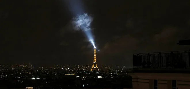 Eyfel Kulesi karartıldı