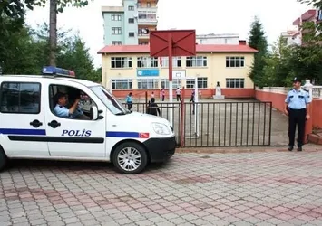 Okul polisine onay
