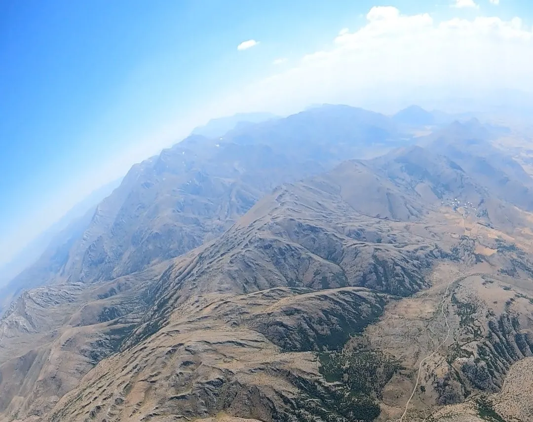 160 kilometrelik mesafeyi paraşütle uçtu! Genç pilot gökyüzünde rekor peşinde - 2