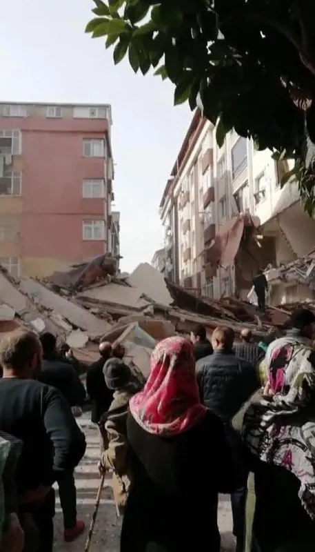 Son dakika haberi | İstanbul Bahçelievler’de boş bina yıkıldı!