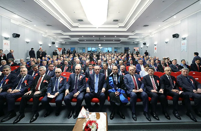 Başkan Erdoğan'dan İmamoğlu'na Roma turu eleştirisi: Milletin cebinden özel uçakla Roma turu yaptırılamaz - 1