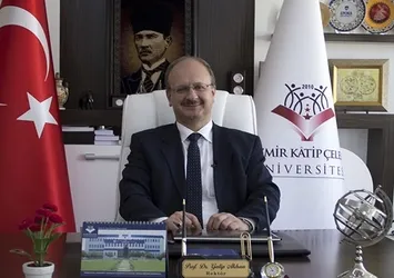 İKÇÜ Rektörü Prof. Dr. Akhan, istifa etti