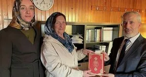 80 yaşında Müslüman oldu