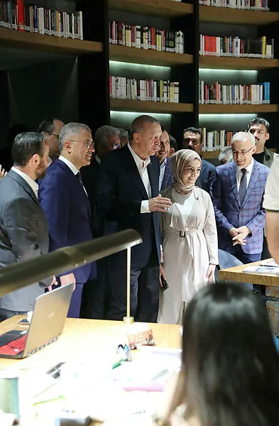 Başkan Erdoğan öğrencilerle sohbet etti