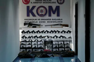 Adana ve Gaziantepte silah kaçakçılığı operasyonu