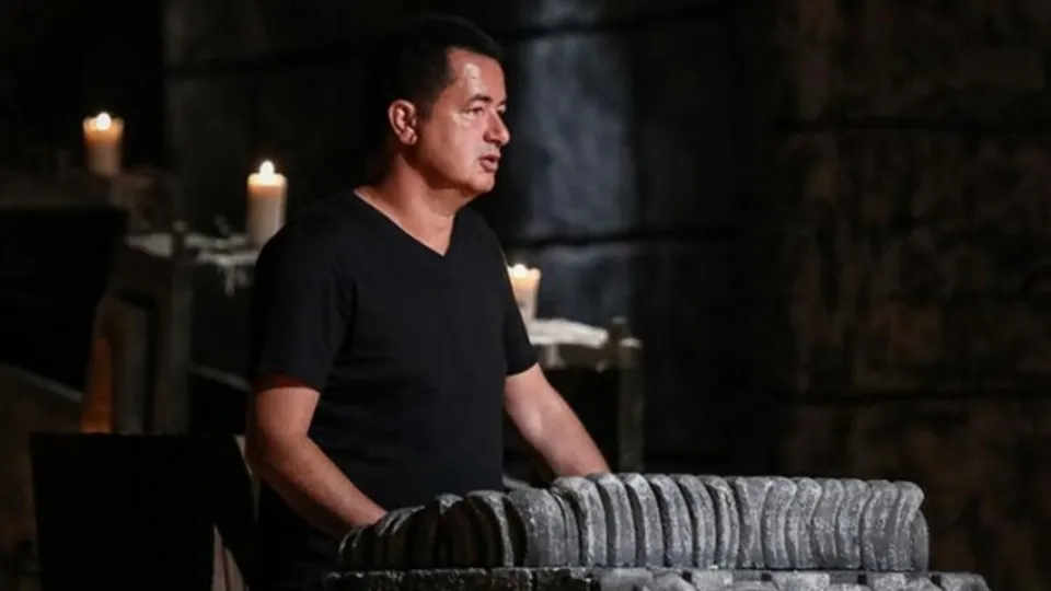 Survivor'da sürpriz isim adadan ayrıldı! Acun Ilıcalı yeni kuralları açıkladı