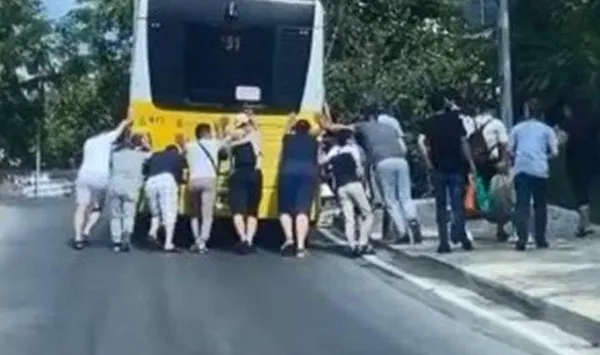 Bilecikliler İBB'ye öfke kustu! Yardım taleplerine kendine hayrı olmayan İETT otobüsünü yolladılar: Biz mi iteceğiz - 2