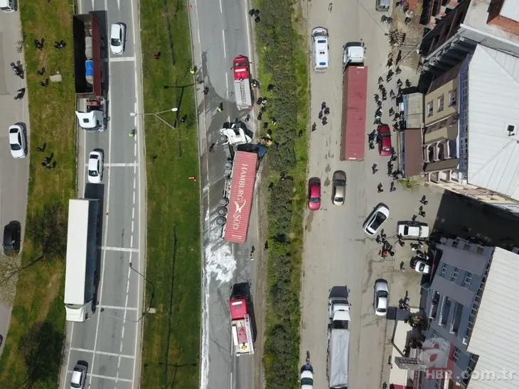 Bursa'da TIR faciası! Ortalık savaş alanına döndü | Ölü ve yaralılar var