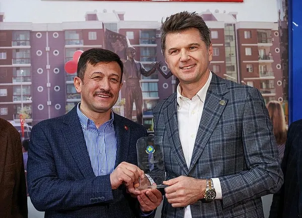 Cumhur İttifakı İzmir adayı Hamza Dağ’dan yeni projeler mesajı! Gelecek nesillerin övgüyle bahsedeceği izler bırakalım