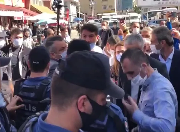 HDP’li Habip Eksik Kars’ta görevini yapan polisi tehdit etti