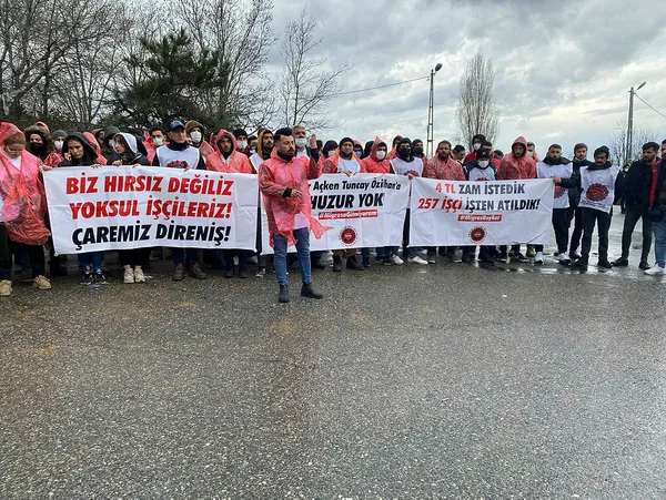 calisma-bakani-vedat-bilginden-migros-aciklamasi-hicbir-iscimizin-magdur-edilmesine-goz-yummayacagiz-1645268513454.jpg Çalışma Bakanı Vedat Bilgin'den Migros açıklaması: Hiçbir işçimizin mağdur edilmesine göz yummayacağız - 1