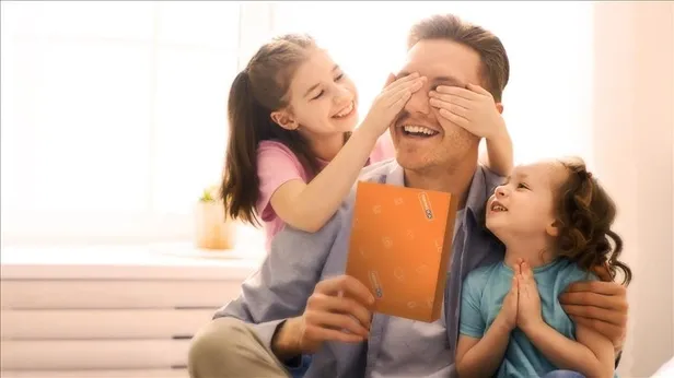 babalar-gunu-2025-bu-yil-babalar-gunu-ne-zaman-hangi-tarihe-denk-geliyor-1748248857833.jpg A Haber foto arşiv