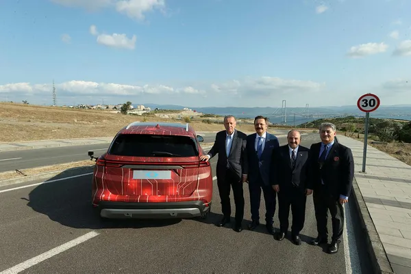 baskan-erdogan-toggu-kullandi-bilisim-vadisinde-test-etti-1659799957625.jpg